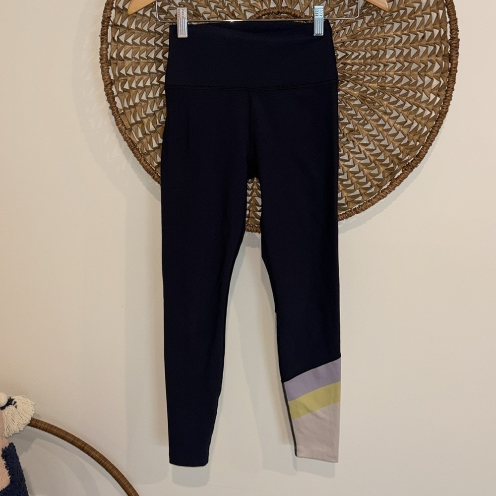 Peloton Women's Cadet High-Rise Color-block Legging Size xsmall - Picture 4 of 5